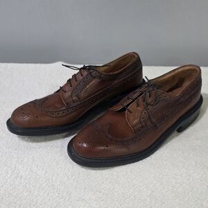 Vintage J.F. McElwain Company Unworn Brown Peppled Leather Wingtip Oxford Shoes